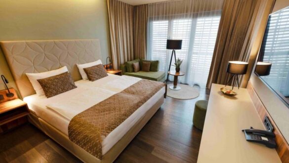 Therme Laa Hotel Silent Spa Villas