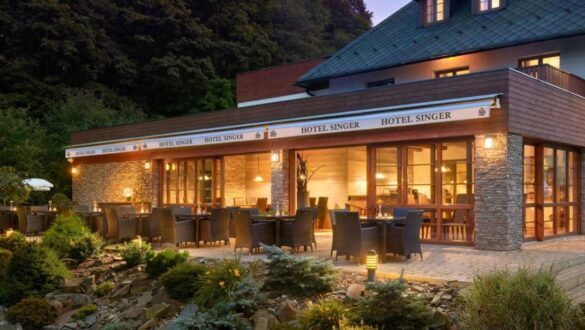 Hotel Singer