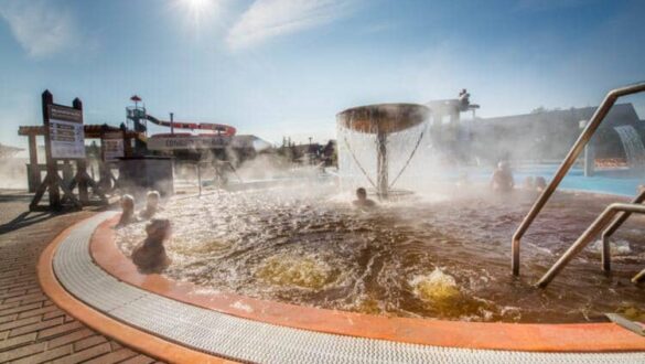 Akvamarín Bešeňová